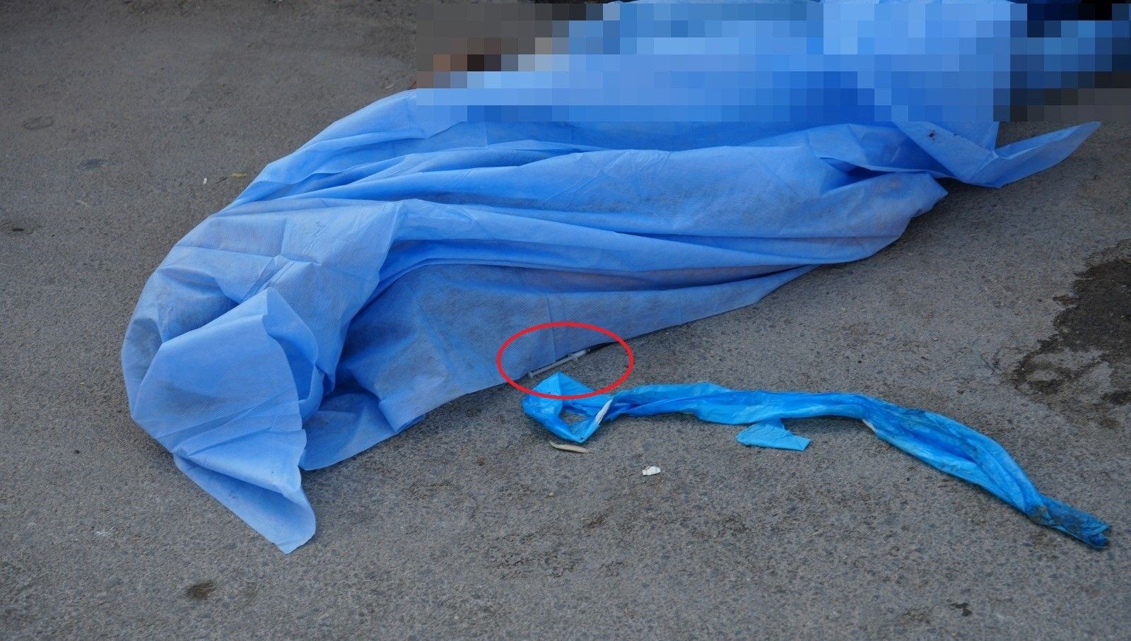 sokak ortasinda olu bulundu yaninda siringa bulundu sRDJ6bHx