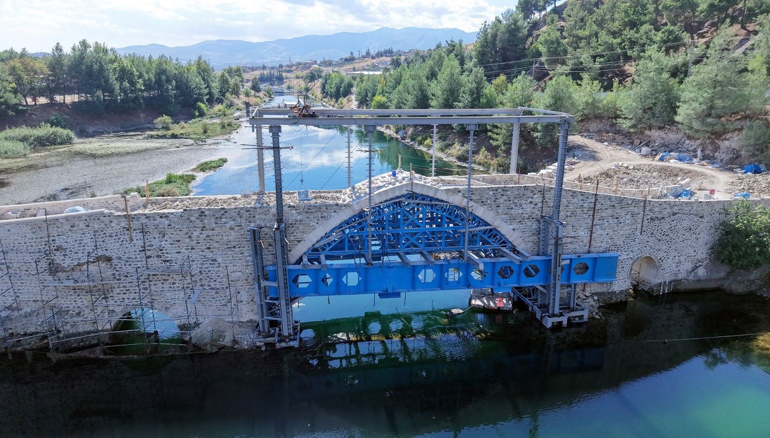 5 asirlik ceyhan koprusunun restorasyonunda sona gelindi pvChnVKO