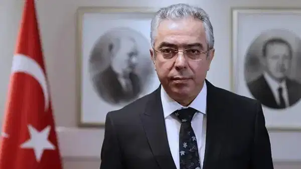 cumhurbaskani basdanismani mehmet ucumdan dem partiye elestiri ocalanin kendisi dahi sart ileri surmezken 1B4xfBvm.jpg