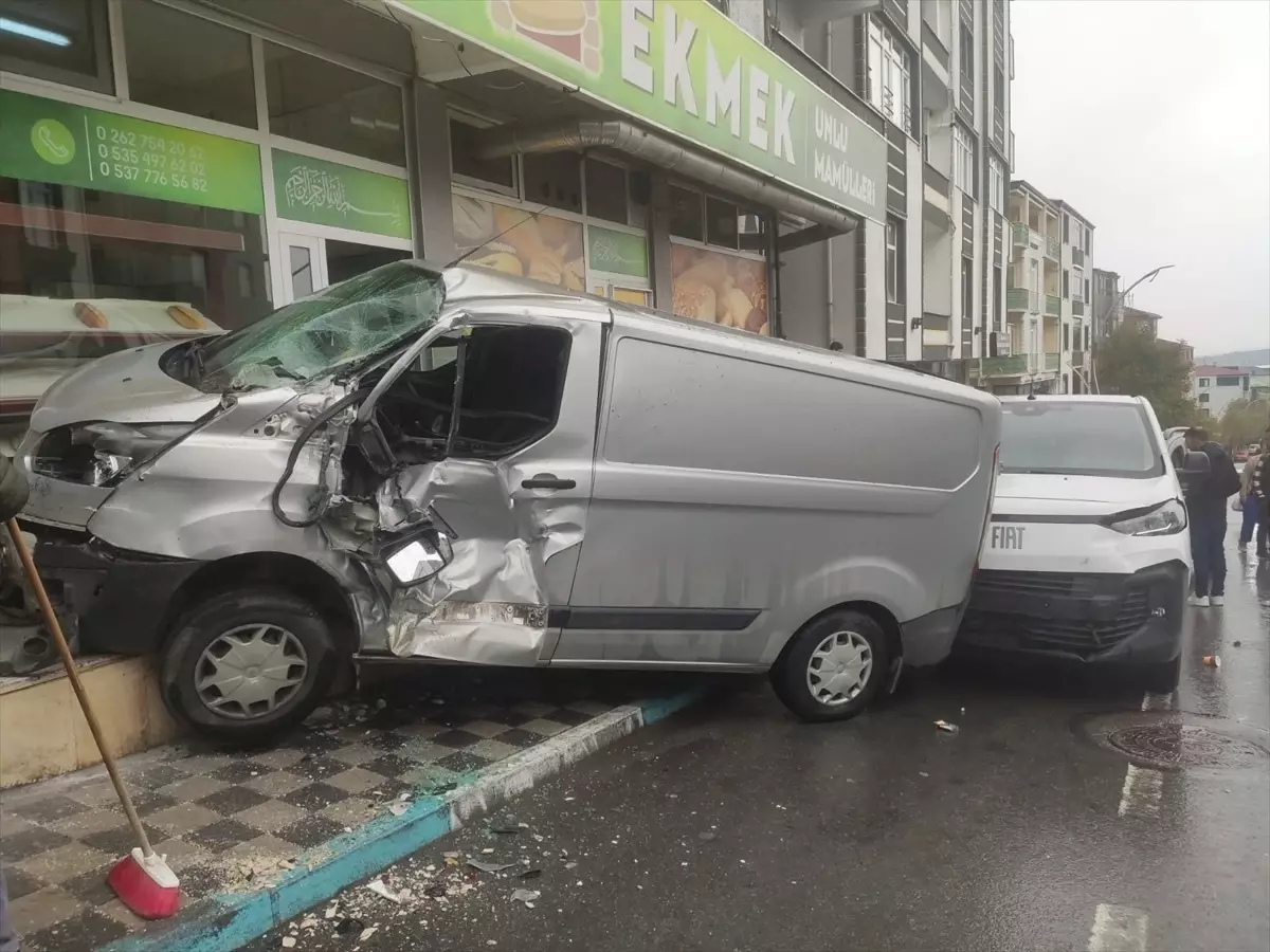 freni bosalan tanker 8 araca carpti wppZR1Up.jpg