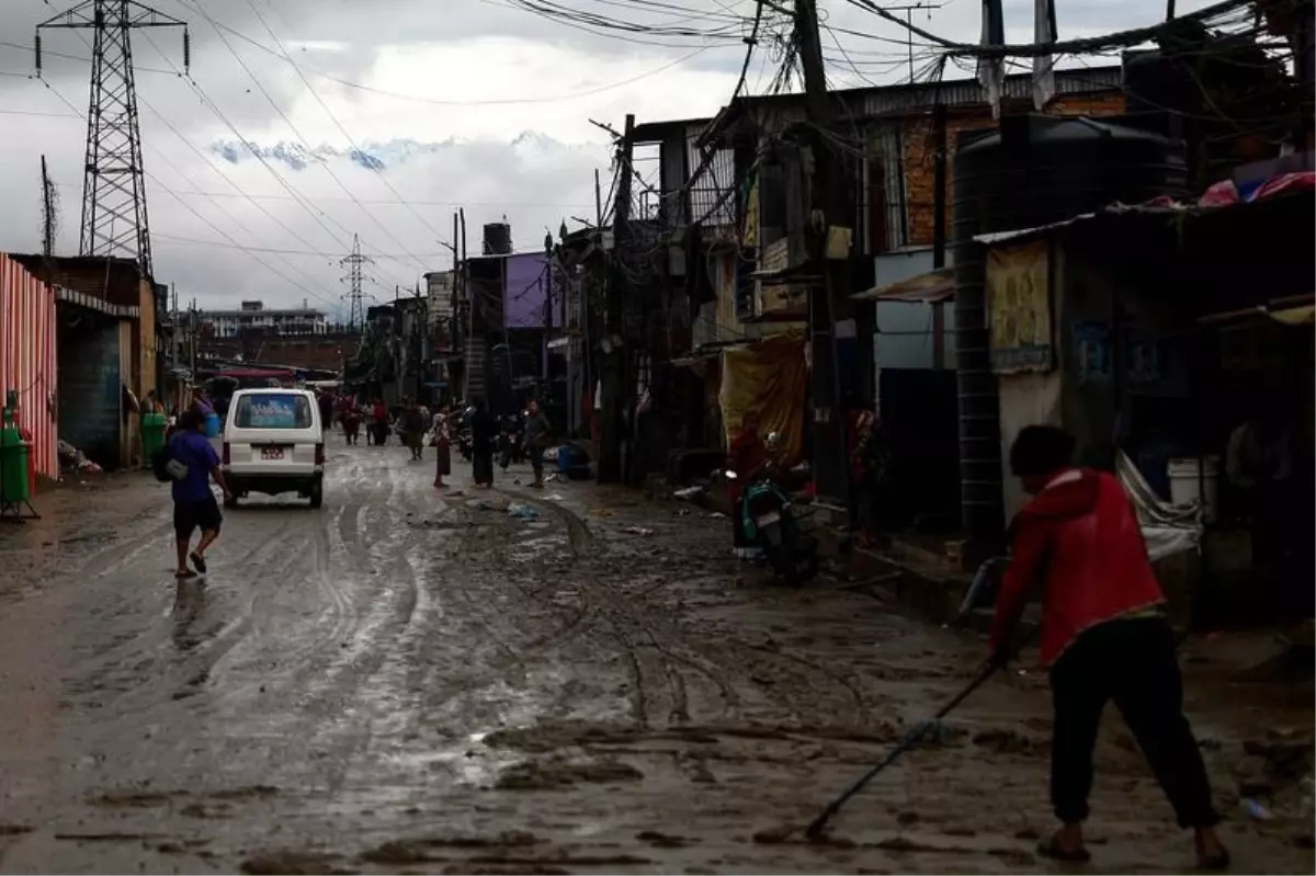 nepalde siddetli yagislar 51 can aldi KXlIuh38