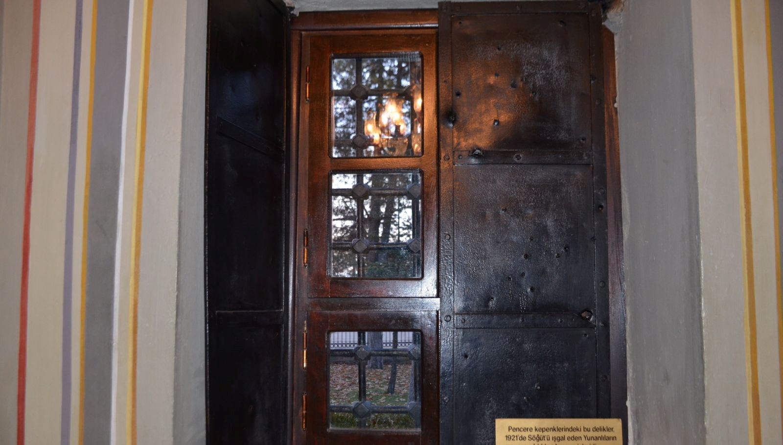 yunan isgalinin izleri hala ertugrulgazi turbesinde duruyor jNLV4AUP.jpg