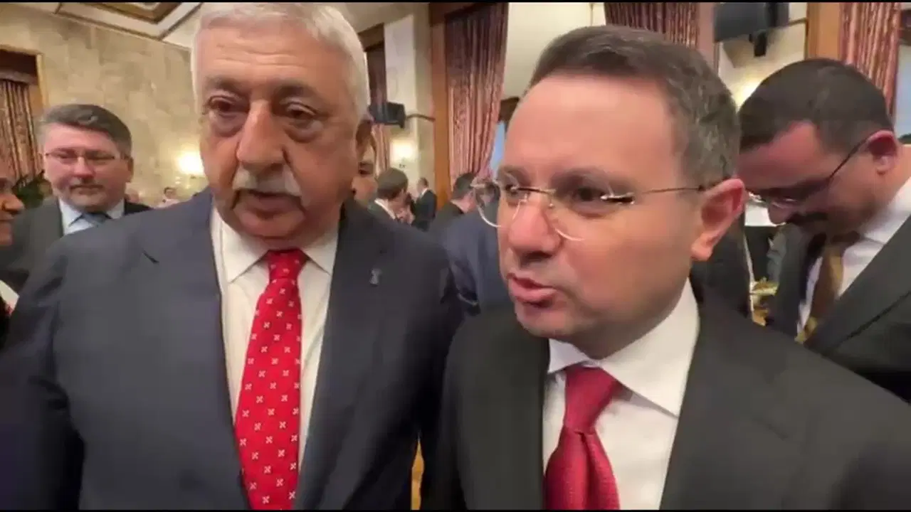 Akın Gürlek 23 Nisan Resepsiyonunda Tutuklu Gazeteciler Konusunda Yanıt Vermedi